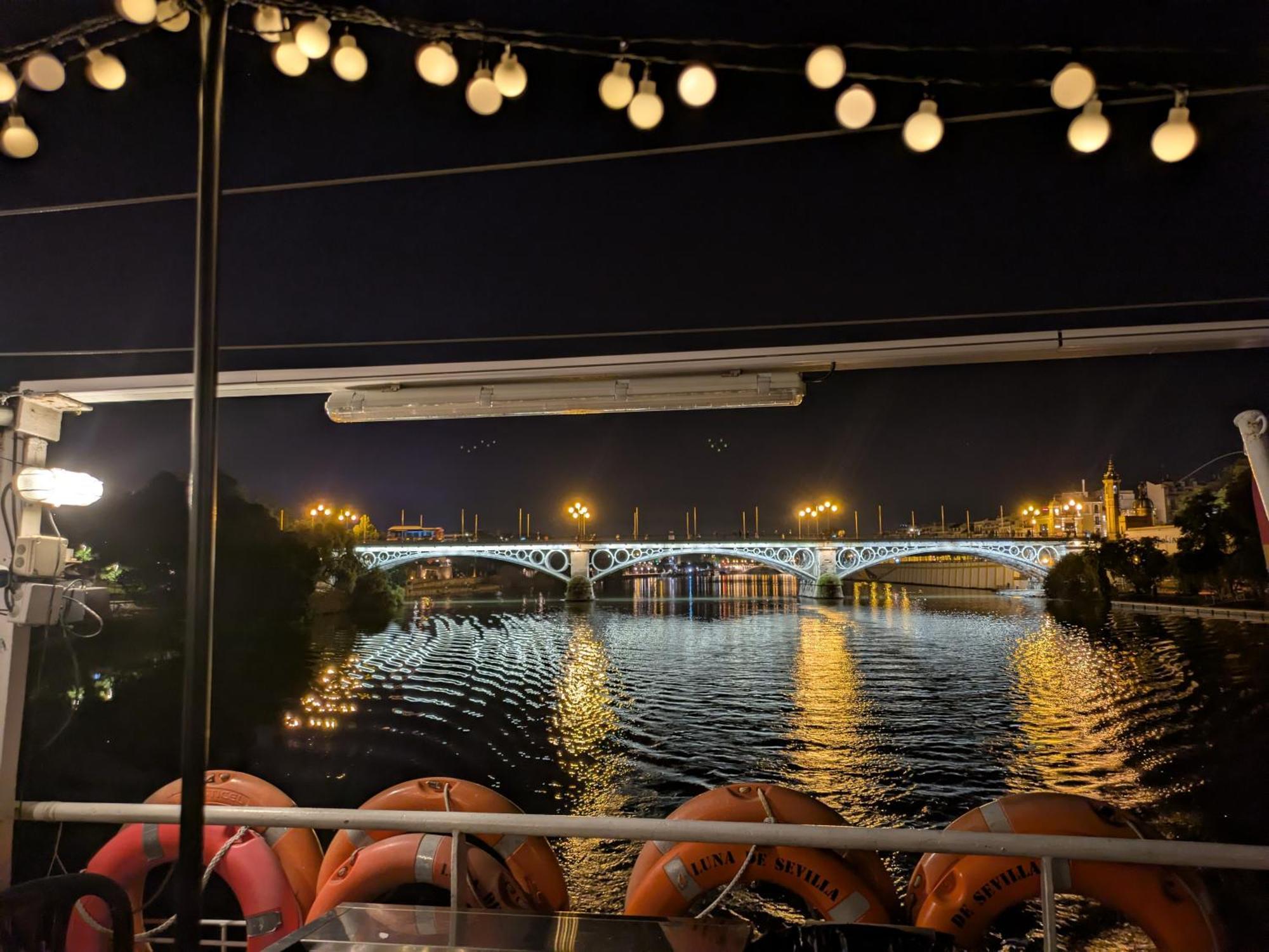 Sunterrace Loft-Triana'S Star, 10' From City Center! Sevilla Bagian luar foto